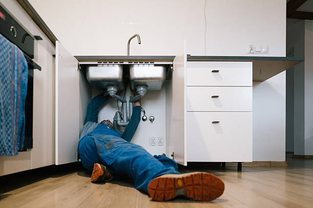Professional Leak Detection technician working in Miamitown, OH